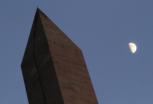 Floyd Monument Moon Rise